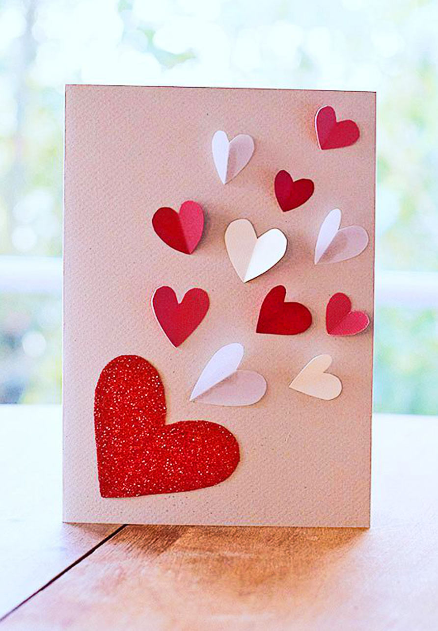 réalisation d’une carte en relief avec des cœurs, pour la Saint Valentin